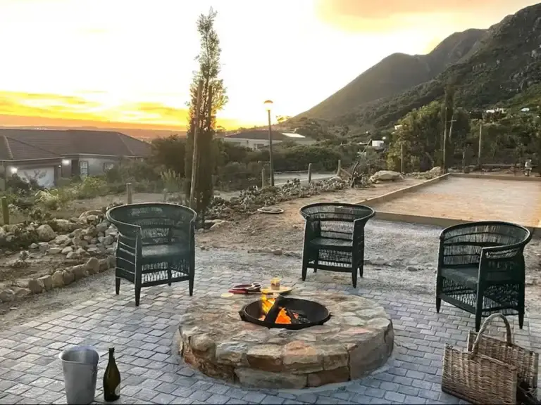 Fynbos Garden Suite photo 7 at Whale Coast Luxury Suites, Onrus